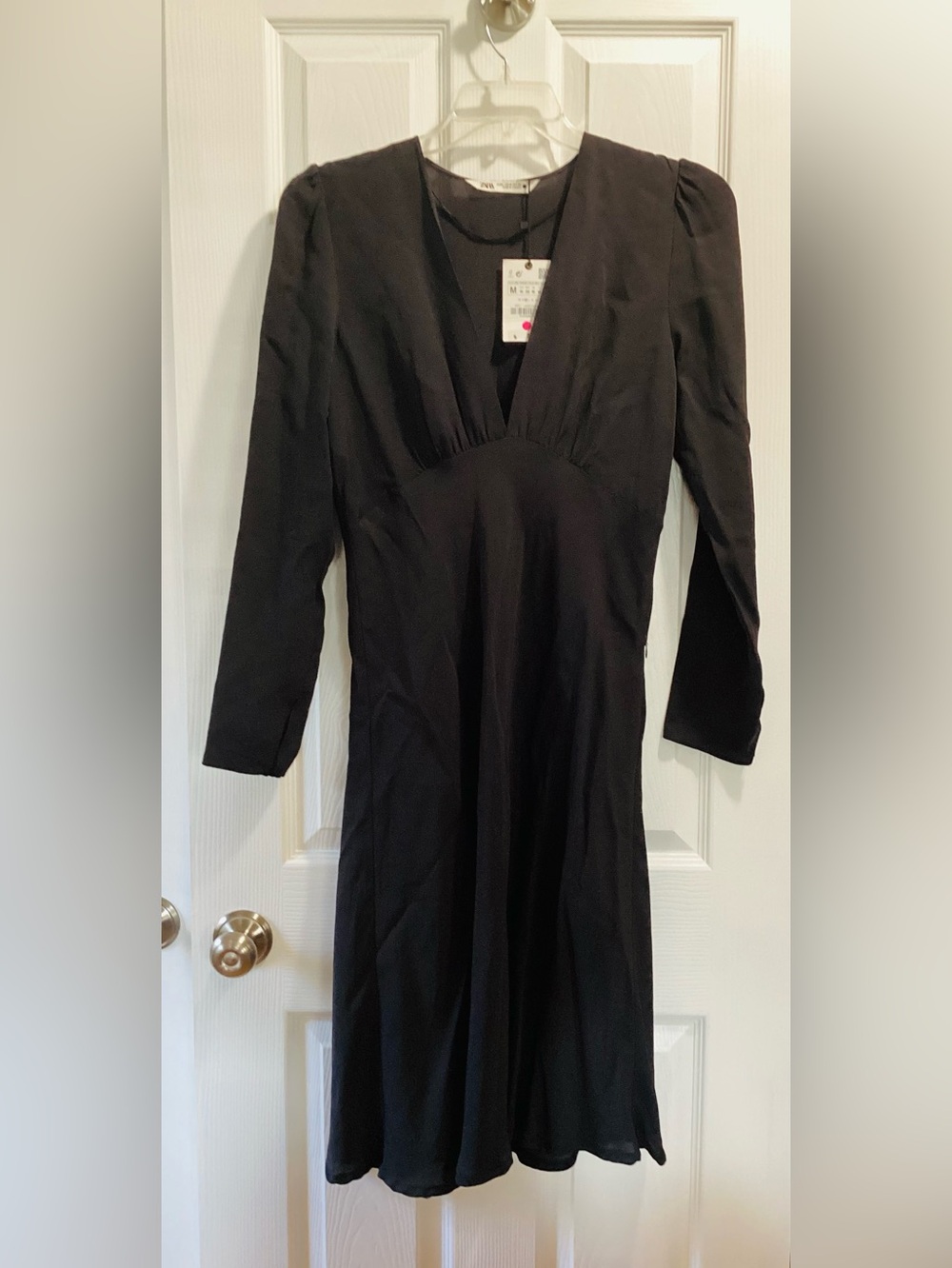 Zara Black Long Sleeve V-Neck Midi Dress